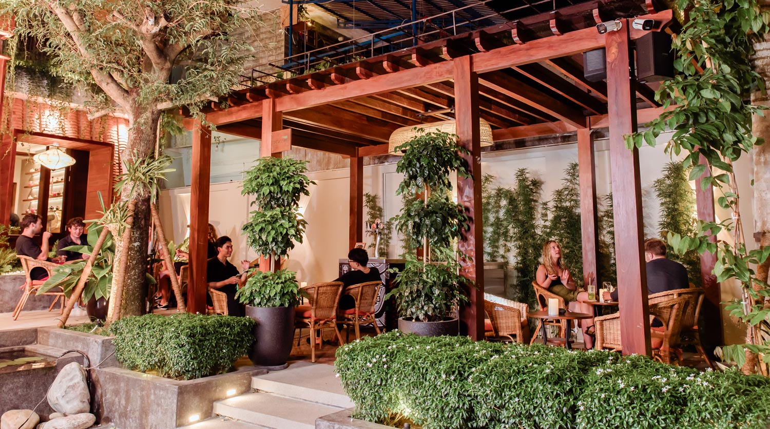 The pergola in the hotel’s front garden